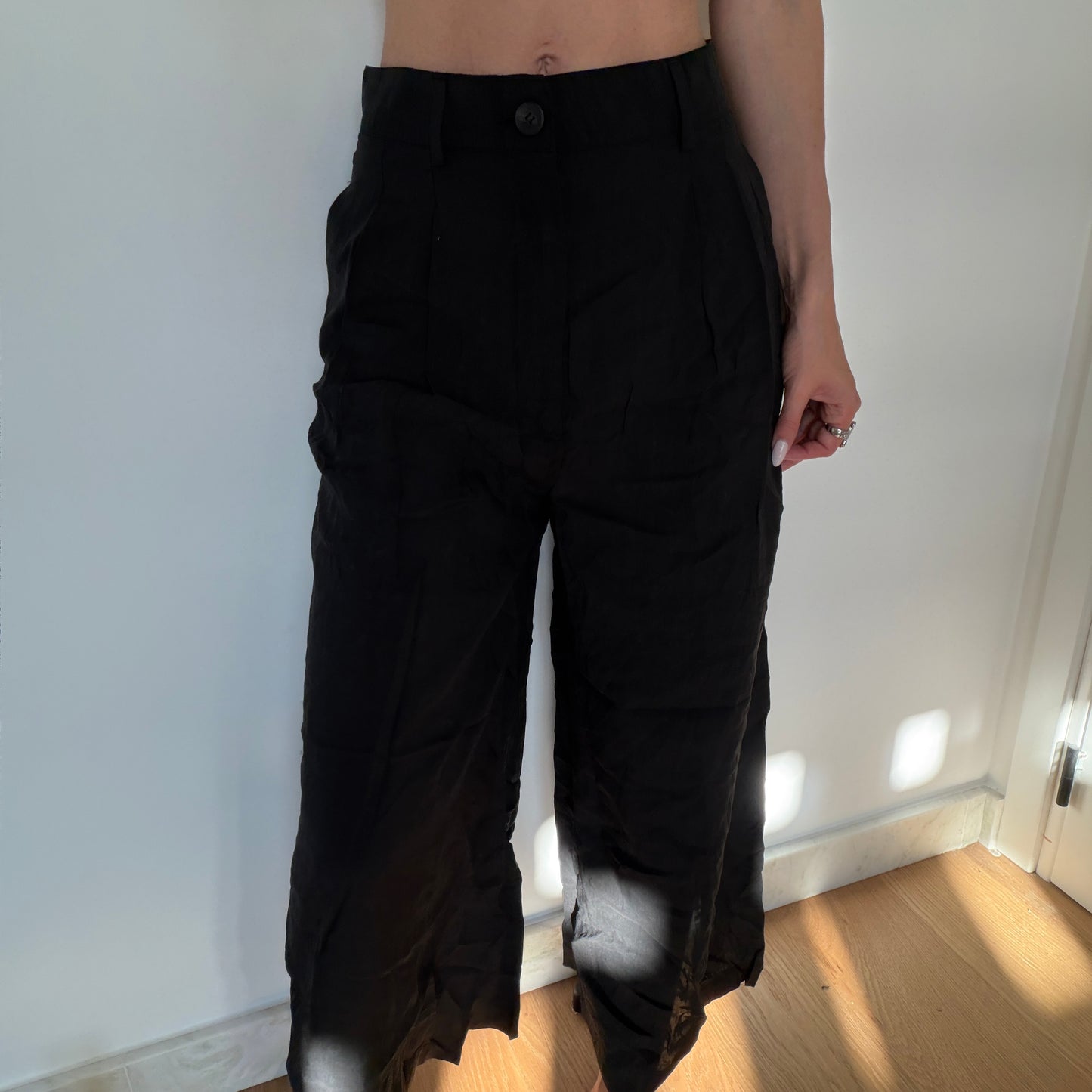 Shaiden Stoffhose weit